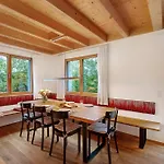Lug Ins Tal - 2 Haeuser Holiday home *