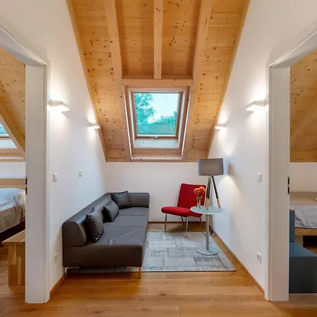 Feriehus Lug Ins Tal - 2 Haeuser *