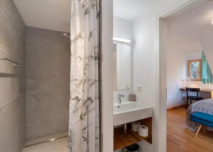 Lug Ins Tal - 2 Haeuser Tatil Evi